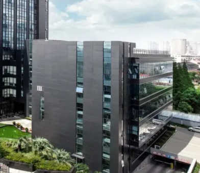 CNC精密机加工中刀具磨损对非标五金零件公差的影响分析